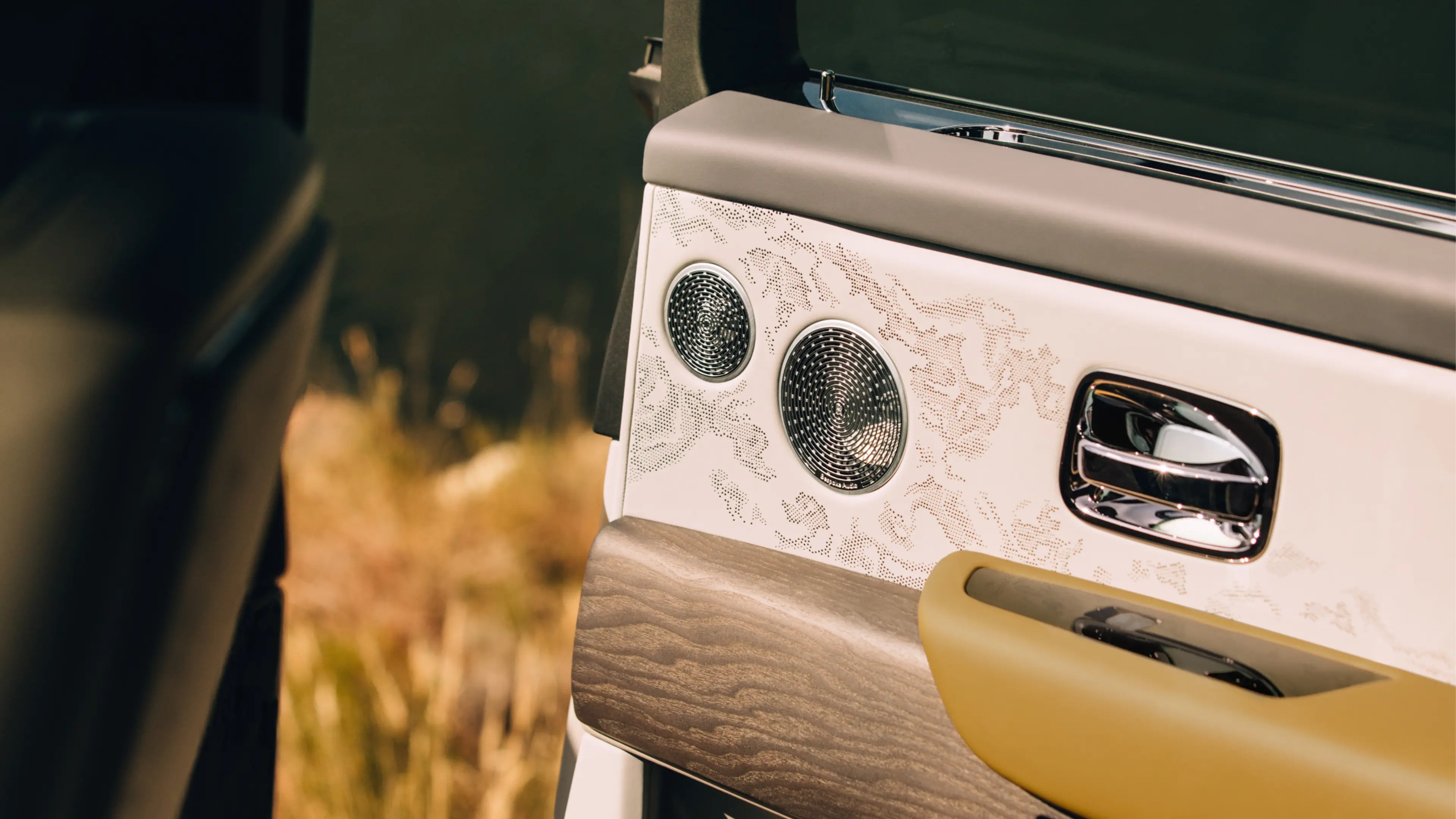 ROLLS-ROYCE